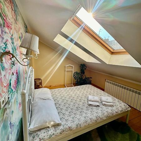 Apartments My London تشيرنيفتسي المظهر الخارجي الصورة